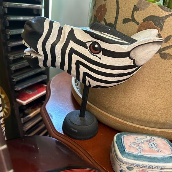 Rare Unique, vintage 90s hand-carved zebra head sculpture made Indonesia 8"x8.5" - Picture 11 of 13